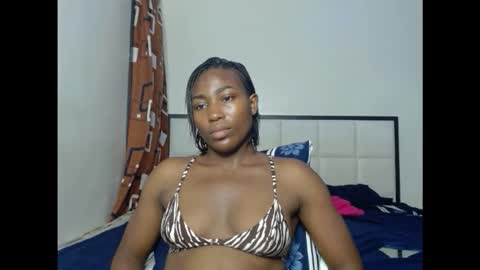 Snapshot of cherrywetpussy chatting on 02.01.26 cherrywetpussy online show from 02.01.26