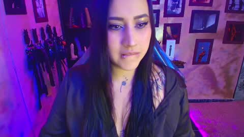 cherry online show from 10.11.25