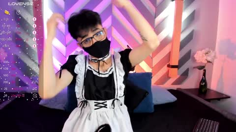 Snapshot of cherryy_boy chatting on 01.27.25 Matias online show from 01.27.25