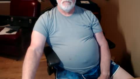 Snapshot of chgodad chatting on 05.10.26 chgodad online show from 05.10.26