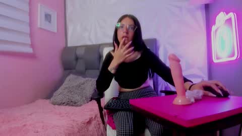 Chiara online show from 02.10.25