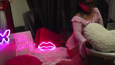 Snapshot of chicababe29 chatting on 03.07.26 Chicababe29 online show from 03.07.26