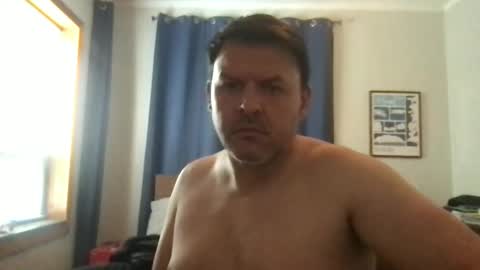 Snapshot of chicagoguy7183 chatting on 05.13.26 chicagoguy7183 online show from 05.13.26