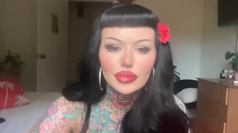 Chickhabit66 online show from 11.07.25