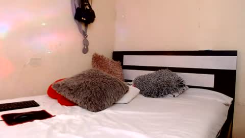 Snapshot of chikandela chatting on 06.12.26 Valentina online show from 06.12.26