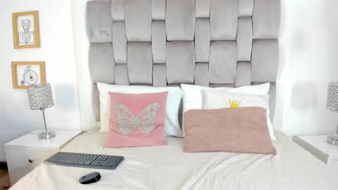 Chiki online show from 10.26.25