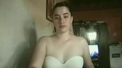 Snapshot of chikitita999 chatting on 02.18.26 chikitita999 online show from 02.18.26
