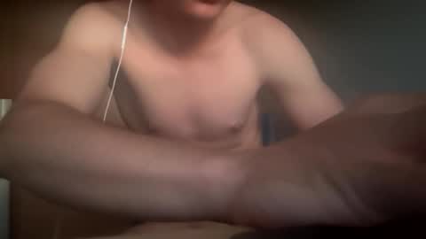 chill_fit_guy online show from 06.03.26