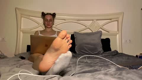 Goddess Vika - owner of all ur money online show from 12.29.24