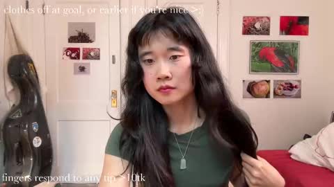 Snapshot of chiloschista chatting on 03.05.25 judith online show from 03.05.25