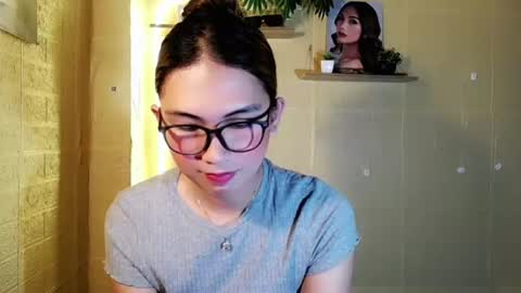 Snapshot of chinitaluxe chatting on 07.01.26 Chinita online show from 07.01.26