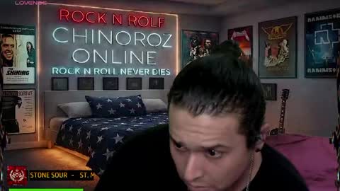 Snapshot of chinoroz chatting on 05.03.26 Enrique online show from 05.03.26