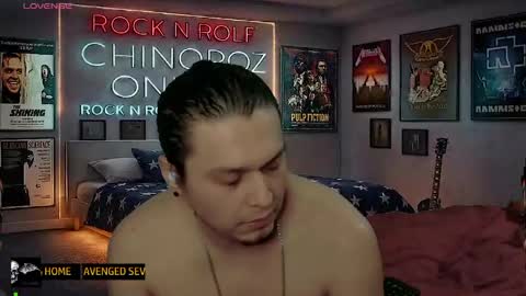 Snapshot of chinoroz chatting on 05.15.26 Enrique online show from 05.15.26
