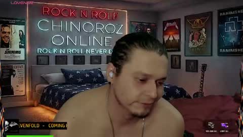 Snapshot of chinoroz chatting on 05.15.26 Enrique online show from 05.15.26