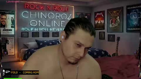 Snapshot of chinoroz chatting on 05.16.26 Enrique online show from 05.16.26