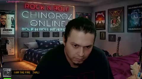 Snapshot of chinoroz chatting on 05.21.26 Enrique online show from 05.21.26