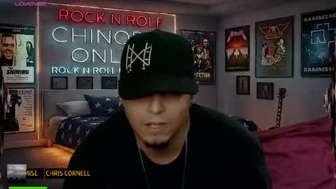 Snapshot of chinoroz chatting on 05.23.26 Enrique online show from 05.23.26