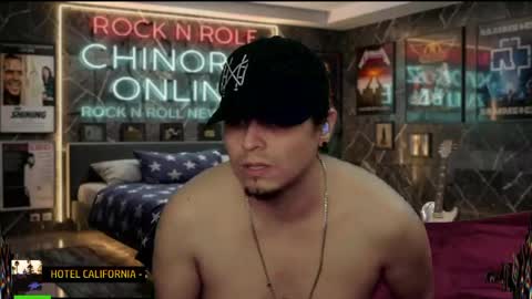 Snapshot of chinoroz chatting on 06.02.26 Enrique online show from 06.02.26