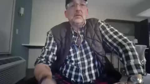 chippy70 online show from 02.17.26