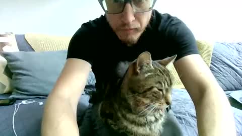 Snapshot of chivakneeval chatting on 11.04.25 chivakneeval online show from 11.04.25