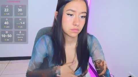 Snapshot of chloe_desire11 chatting on 05.11.26 chloe_desire11 online show from 05.11.26