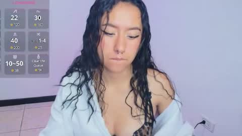 Snapshot of chloe_desire11 chatting on 07.08.26 chloe_desire11 online show from 07.08.26