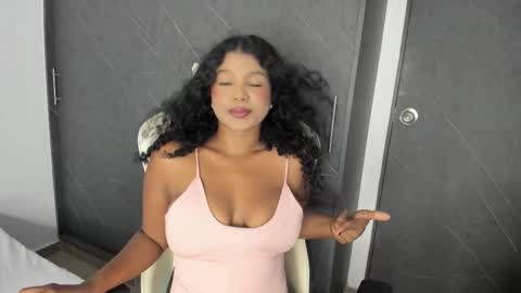 chloe online show from 03.25.26