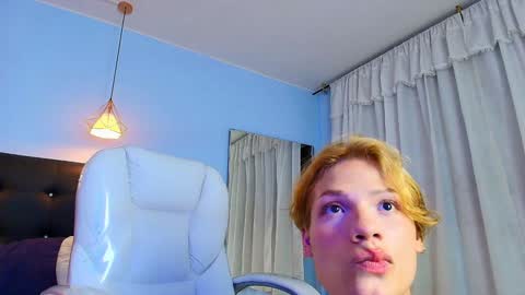 CHLOE online show from 12.13.24