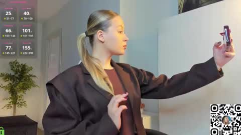 Chloe Lov GTM2 Mon Tue Thu Sat Sun 0400am - 1030m online show from 11.29.25