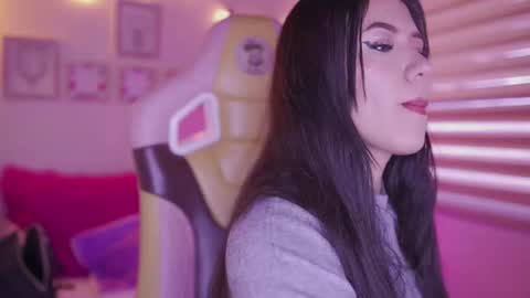 Chloe  online show from 02.23.26