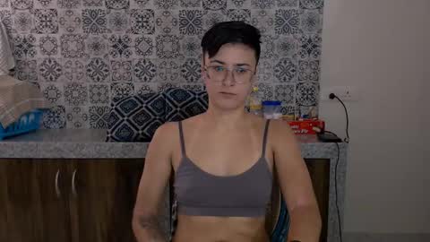 Eva and Sandra online show from 02.24.25