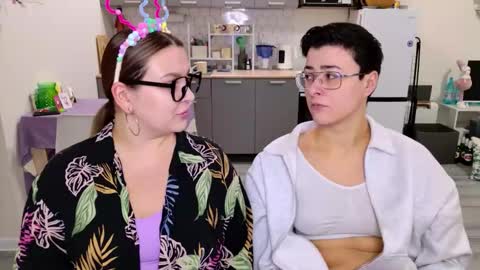 Eva and Sandra online show from 02.26.26