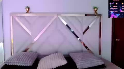 Chloe online show from 09.25.25