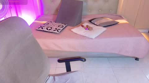 Chloe rosse online show from 10.01.25