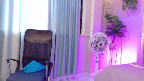Snapshot of chloerossee chatting on 06.14.26 Chloe rosse online show from 06.14.26