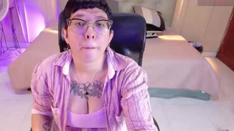 Snapshot of chloerossee chatting on 07.16.26 Chloe rosse online show from 07.16.26