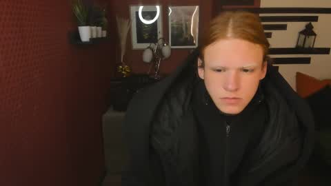 Chloe online show from 11.26.25