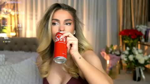 Chloe online show from 04.08.26