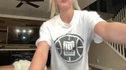 Chloe Babe online show from 02.22.26