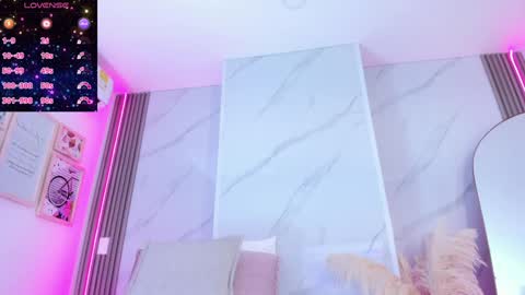 Snapshot of chlooee_ chatting on 12.26.24 Chlooe online show from 12.26.24