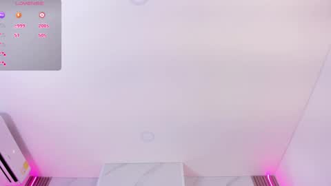 Snapshot of chlooee_ chatting on 02.21.25 Chlooe online show from 02.21.25