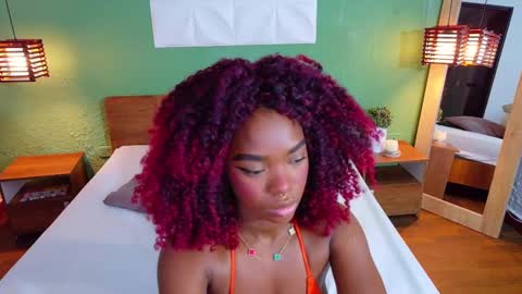 Camila Love online show from 09.26.25