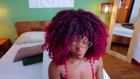 Camila Love online show from 10.01.25