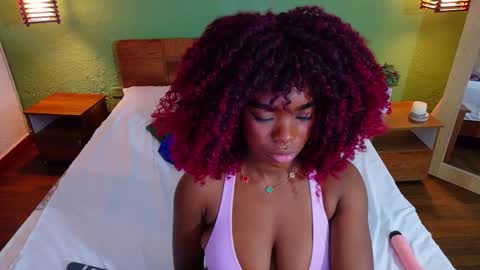 Camila Love online show from 10.24.25