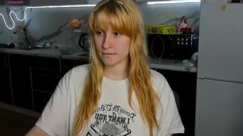 Snapshot of choco_meowx chatting on 02.09.26 choco_meowx online show from 02.09.26