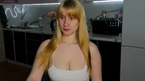 Snapshot of choco_meowx chatting on 02.16.26 choco_meowx online show from 02.16.26