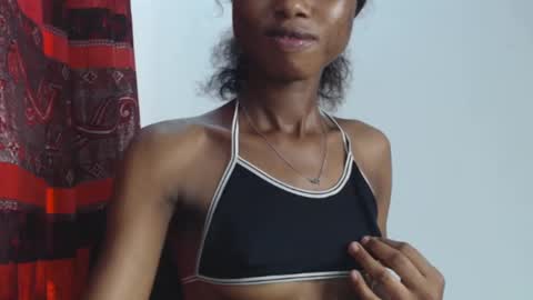 choco_petitqueen online show from 12.07.24