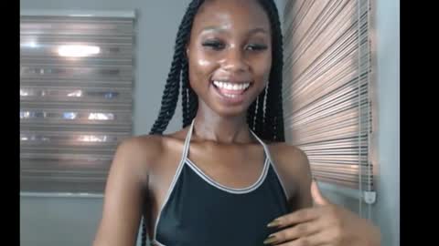 choco_petitqueen online show from 11.23.25