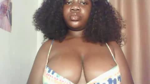 chocolateassgirl61 online show from 09.26.25