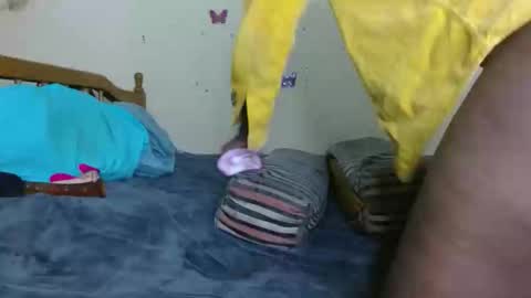 chocolatebony_ online show from 12.18.25